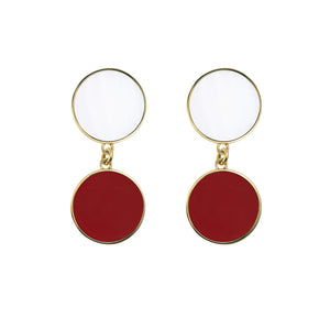 Earrings with mother of pearl and red agate